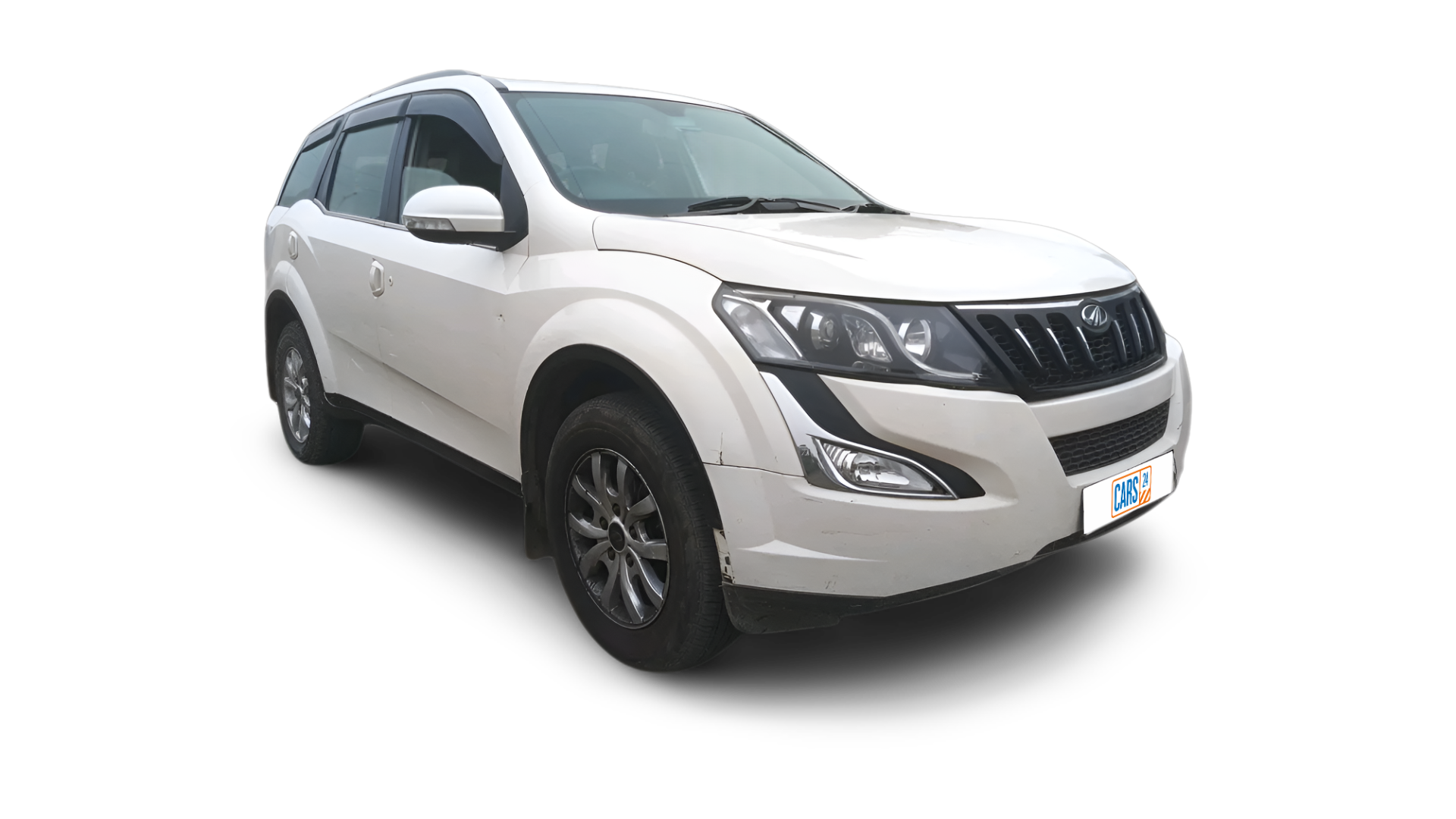 Mahindra XUV500-img